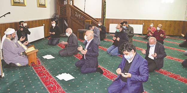 Ahmet Amca’yı dualarla yâd ettik