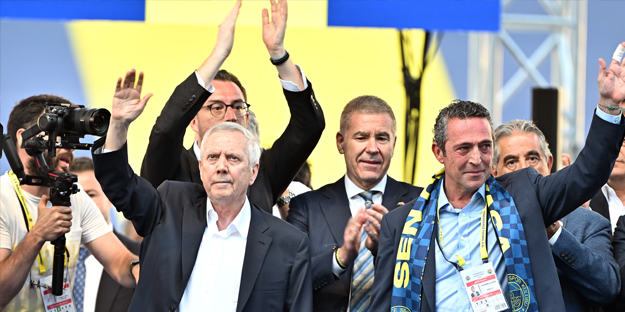 Ahmet Çakar, Ali Koç'u kutlamadı: Aziz Yıldırım için ise bakın ne dedi! Müthiş tespit...