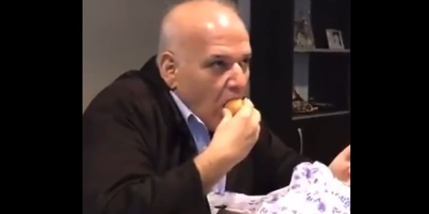 Ahmet Çakar sinekten sonra bakın ne yedi