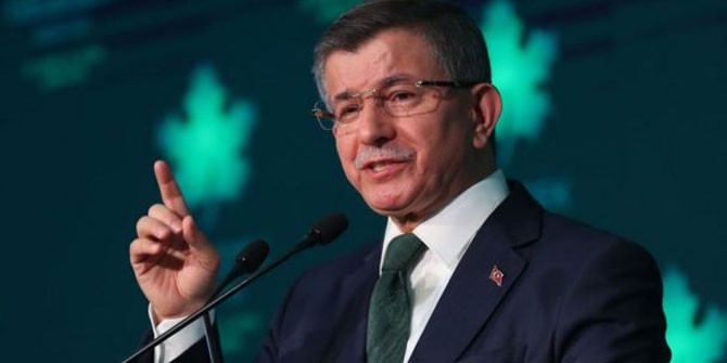 Ahmet Davutoğlu: Bahçeli'den hamle bekliyorum