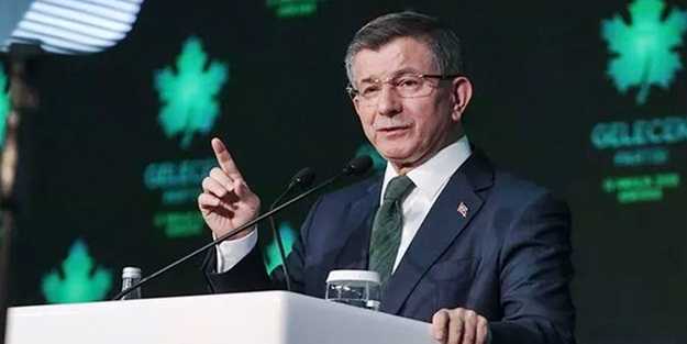 Ahmet Davutoğlu bakın kimi aradı!