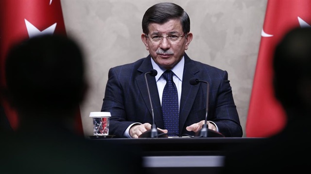 Ahmet Davutoğlu: Başka yollara da girebilirler