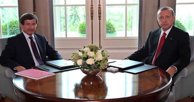 Ahmet Davutoğlu, Erdoğan'a kırgın mı?