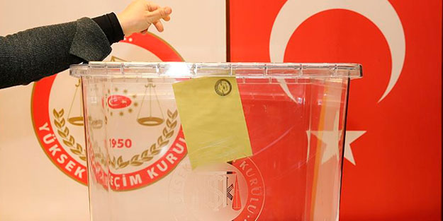 Ahmet Davutoğlu ve Ali Babacan derken.... Eski bakan yeni parti kuruyor!