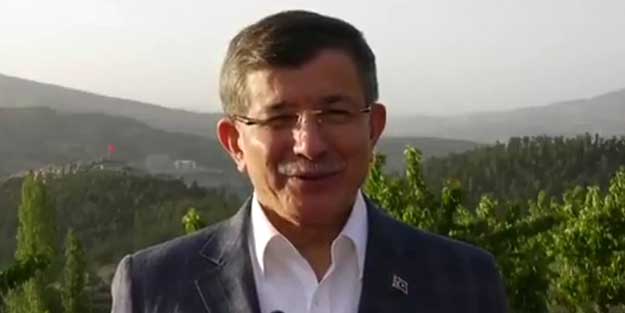 Ahmet Davutoğlu: Zor bir süreçten geçtiğimiz bu dönemde...