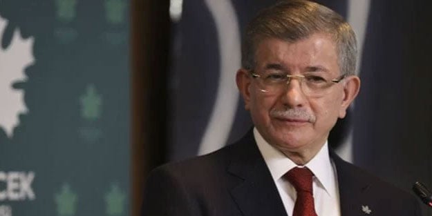 Ahmet Davutoğlu'ndan başörtüsü çağrısı! Bu sefer şaşırttı