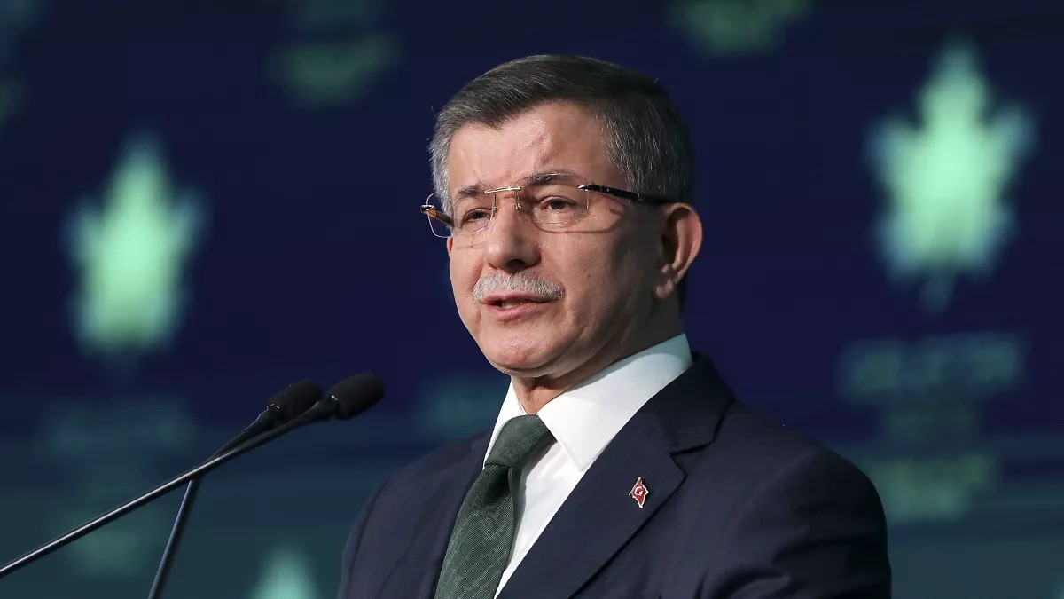Ahmet Davutoğlu’ndan CHP’ye sert tepki: ‘Türkiye'yi kaosa sürüklemeyin’