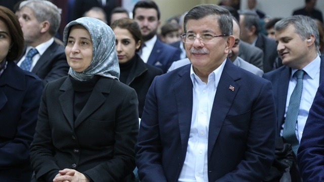 Ahmet Davutoğlu’ndan gençlere 'ceviz yiyin' tavsiyesi