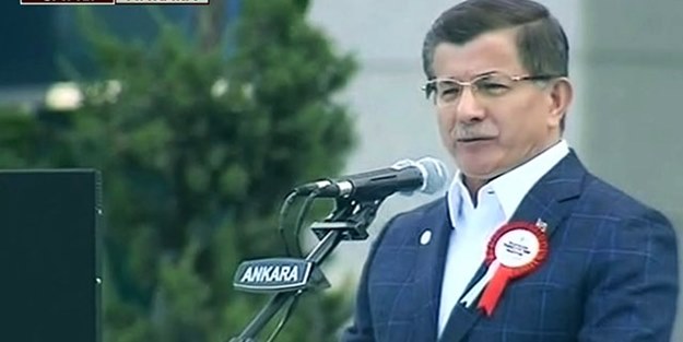 Ahmet Davutoğlu'ndan istifa sonrası genel merkezde ilk konuşma