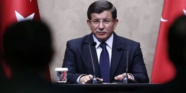 Ahmet Davutoğlu'ndan yeni parti cevabı!
