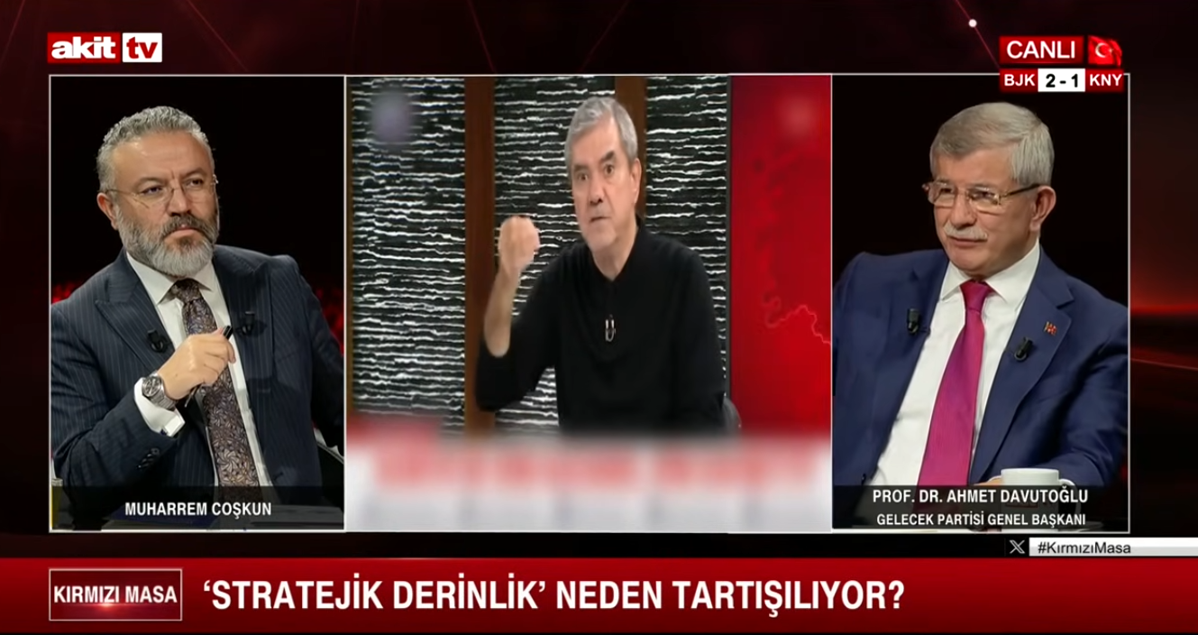 Ahmet Davutoğlu'ndan Yılmaz Özdil'e sert sözler: "Bu adam hem cahil hem de sefil birisidir"