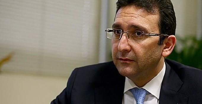 Ahmet Davutoğlu'nun ardından eski AK Parti milletvekili Doç. Dr. İbrahim Turhan da istifa etti