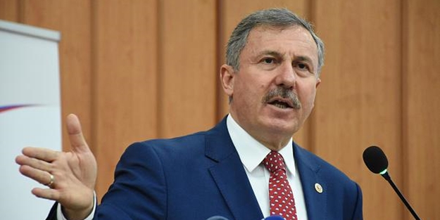Ahmet Davutoğlu'nun en yakınındaki isimden çok konuşulacak FETÖ iddiası!