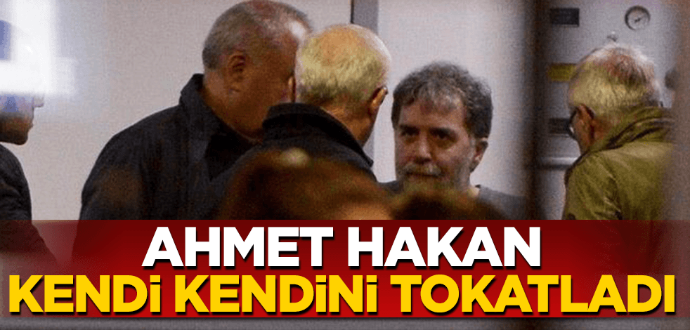 Ahmet Hakan kendi kendini bakın nasıl tokatladı!
