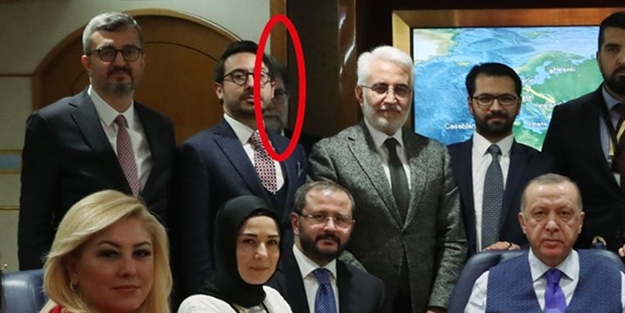 Ahmet Hakan Erdoğan'ın uçağında nasıl kayboldu? O fotoğrafa garip açıklama