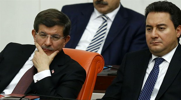 Ahmet Hakan'dan Davutoğlu ile Babacan'a ayar