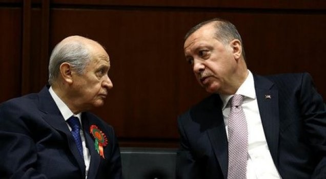 Ahmet Hakan'dan olay 