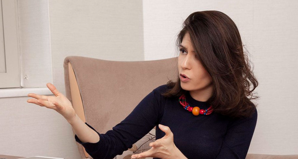 Ahmet Hakan'ın yengesi fena tokatladı! Tam 90'a taktı