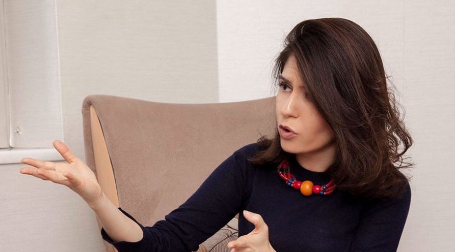 Ahmet Hakan'ın yengesi Kübra Par’dan ‘Mansurculuk’ çıkışı! Açtı ağzını, yumdu gözünü