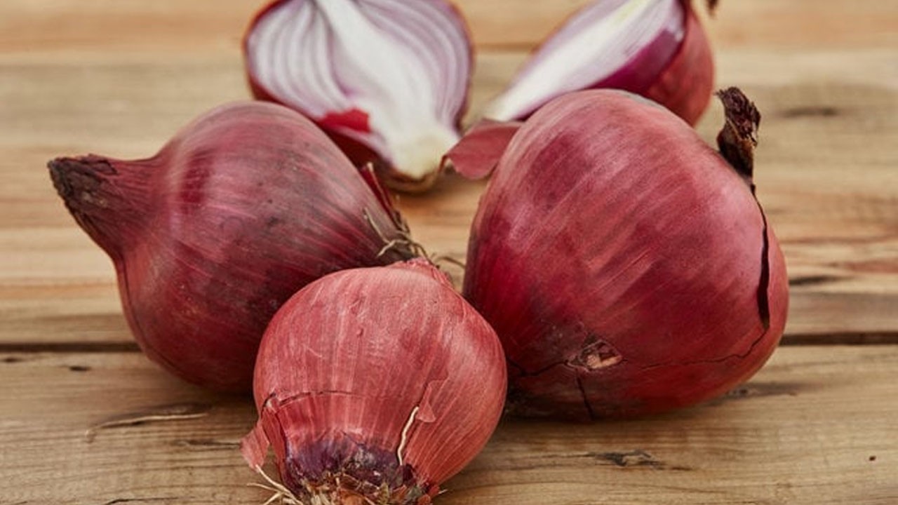 Ahmet Maranki soğan kürü tarifi: Geçmeyen öksürük için soğan kullanın