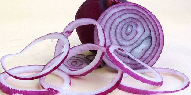 Ahmet Maranki soğan kürü tarifi: Geçmeyen öksürük için soğan kullanın