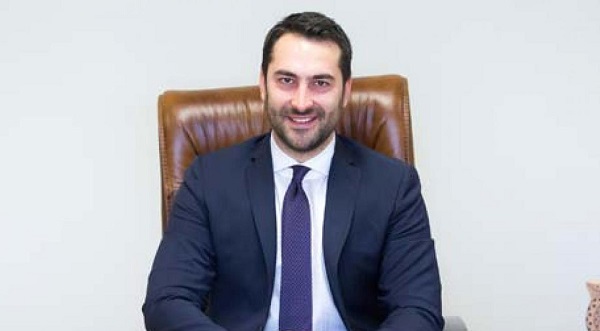 Ahmet Mücahit Arınç kimdir?