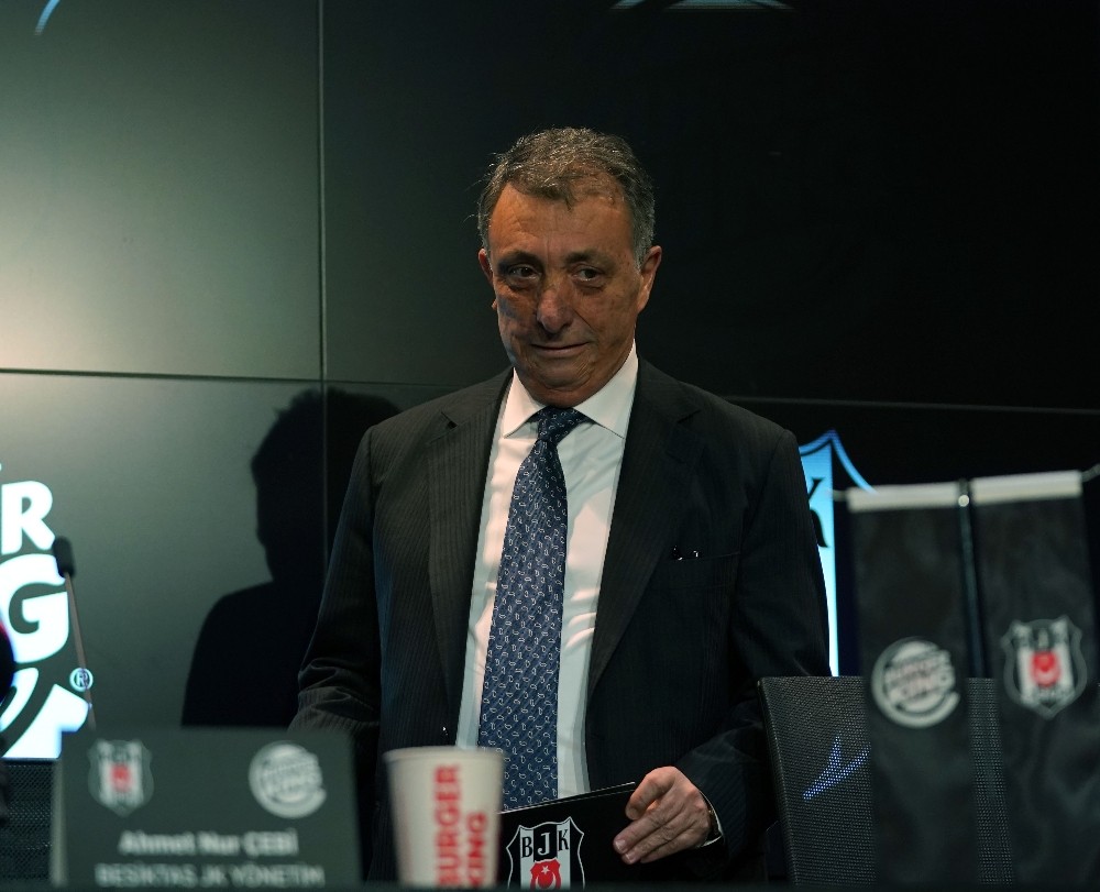Ahmet Nur Çebi: 