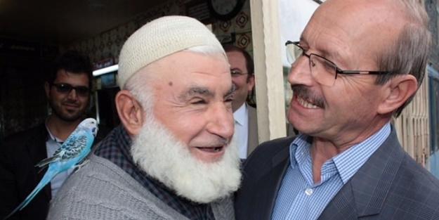 AK Parti MYK'sının renkli ismi