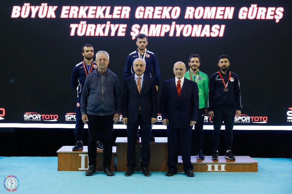 Ahmet Uçar’dan bronz madalya 