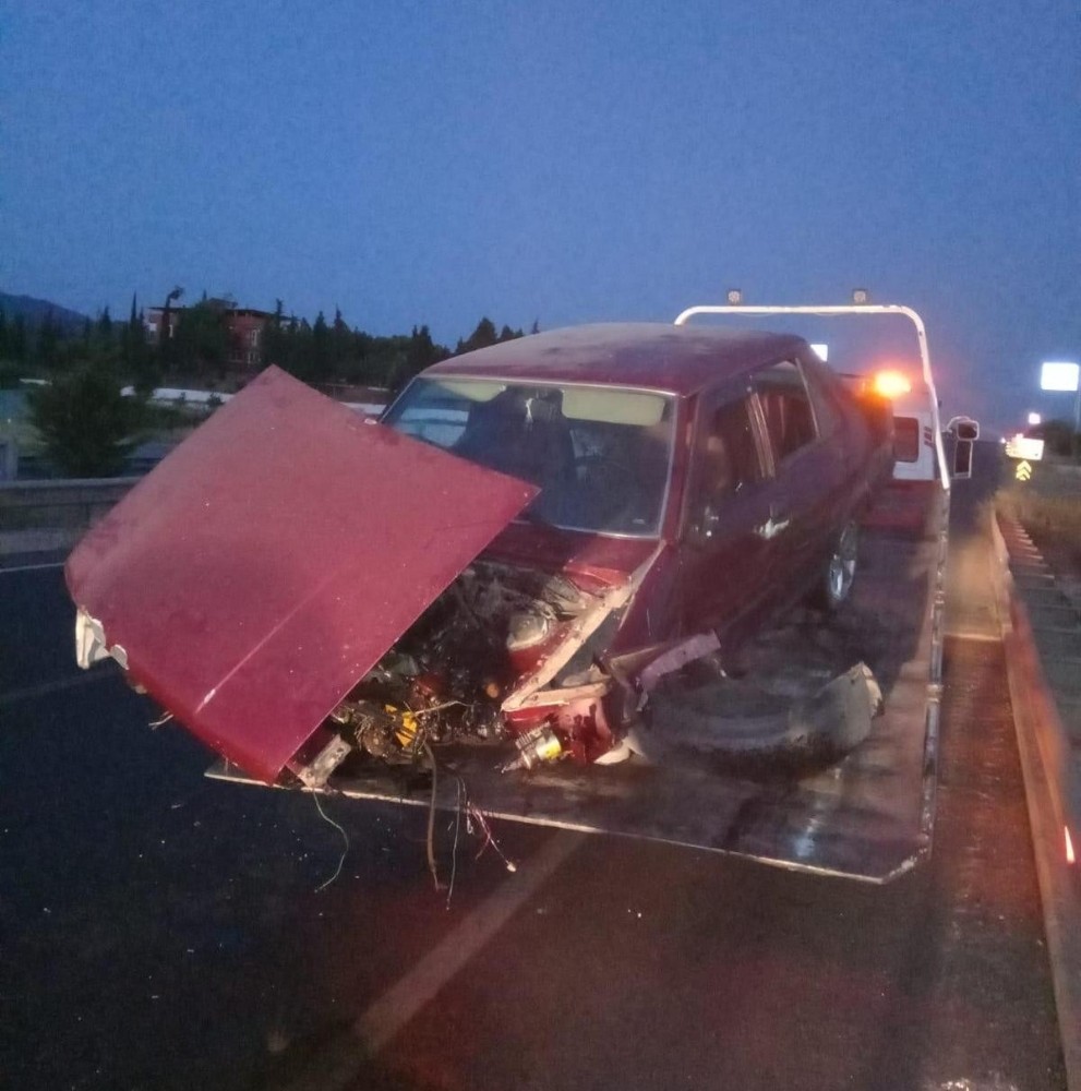 Ahmetli’de trafik kazası: 4 yaralı 