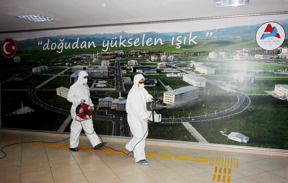 AİÇÜ’de yeni Koronavirüs (COVID-19) tedbirleri sıkı bir şekilde sürdürülüyor 