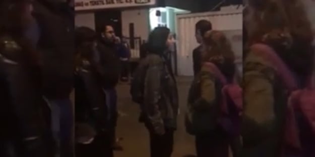 Aile düşmanı feministlerden Akit TV canlı yayınında Sema Maraşlı'ya saldırı girişimi!