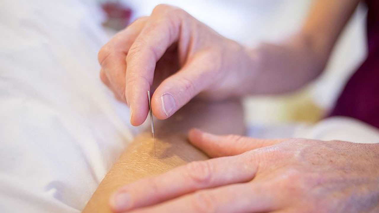 Aile hekimliklerinde yeni dönem! Artık akupunktur ve fitoterapi uygulanabilecek