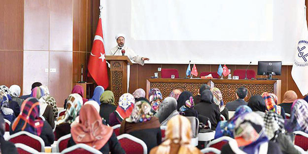Aile kurumuna Diyanet kalkanı