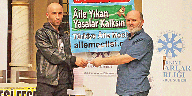 Yılın medya grubu: Akit Medya! Aile Meclisi’nden Yeni Akit’e 5 ödül