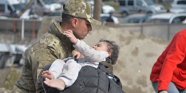 Aile ve Sosyal Hizmetler Bakanlığından deprem bölgelerindeki refakatsiz çocuklara ilişkin açıklama