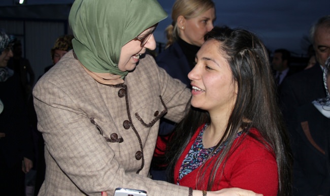 Aile ve Sosyal Politikalar Bakanı Ramazanoğlu, Van'da