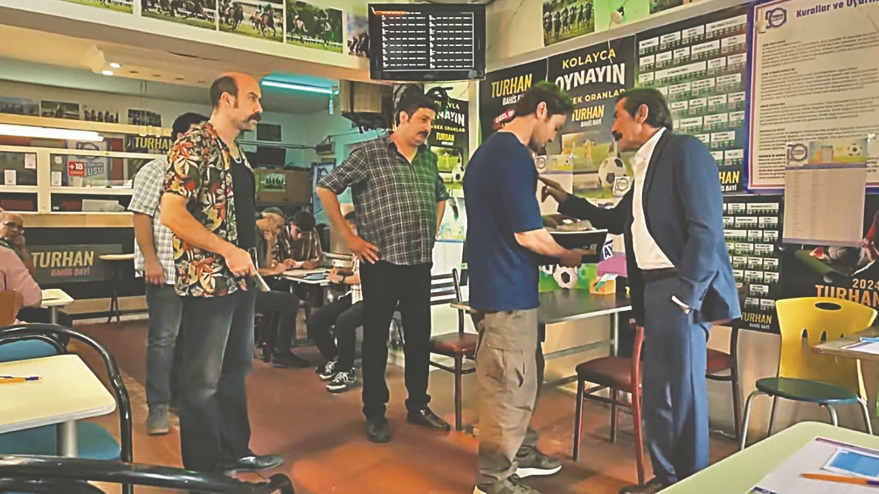 Aile ve toplum yapısı reytinge kurban ediliyor! Dizi dizi ahlaksızlık