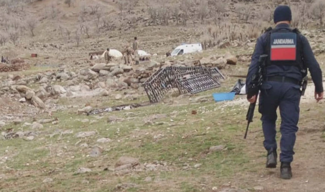 Aileler arasındaki kavgada 3 ölü, 3 yaralı