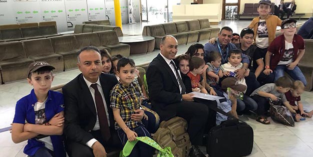 Aileleri DAEŞ'e katılan 17 çocuğa Türkiye sahip çıktı