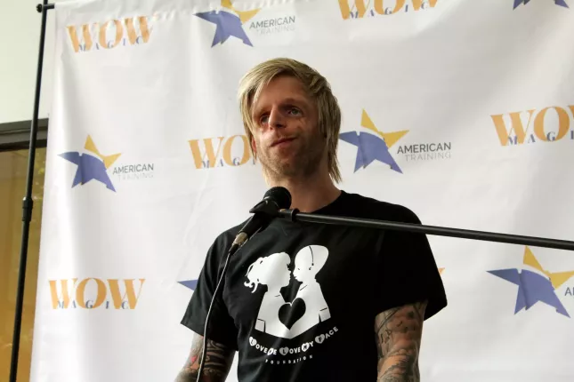 Ailesi yüzünü görünce hastanede bırakıp kaçmıştı! Hikayesini duyan gözyaşlarını tutamadı...