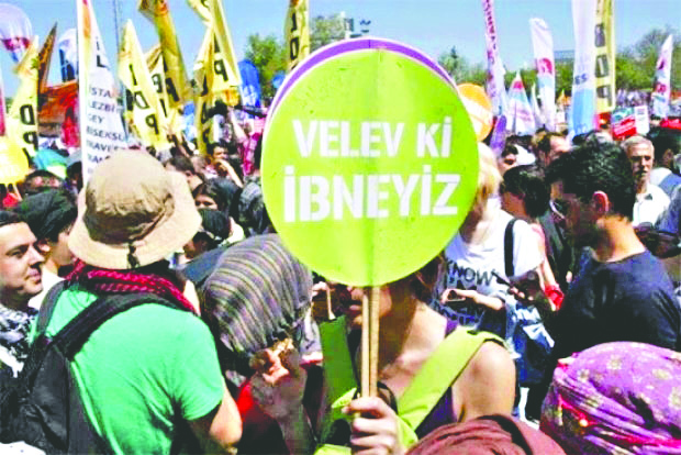 ‘Aile’ye karşı tehlikelere dur diyecekler!