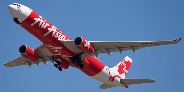 AirAsia uçağını arama çalışmaları durdu