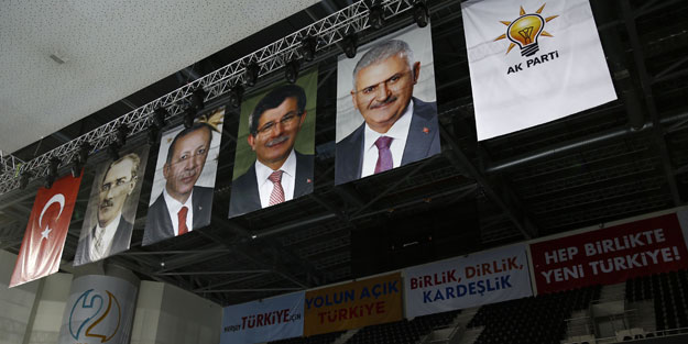 AK Parti 2. Olağanüstü Büyük Kongresi başlıyor