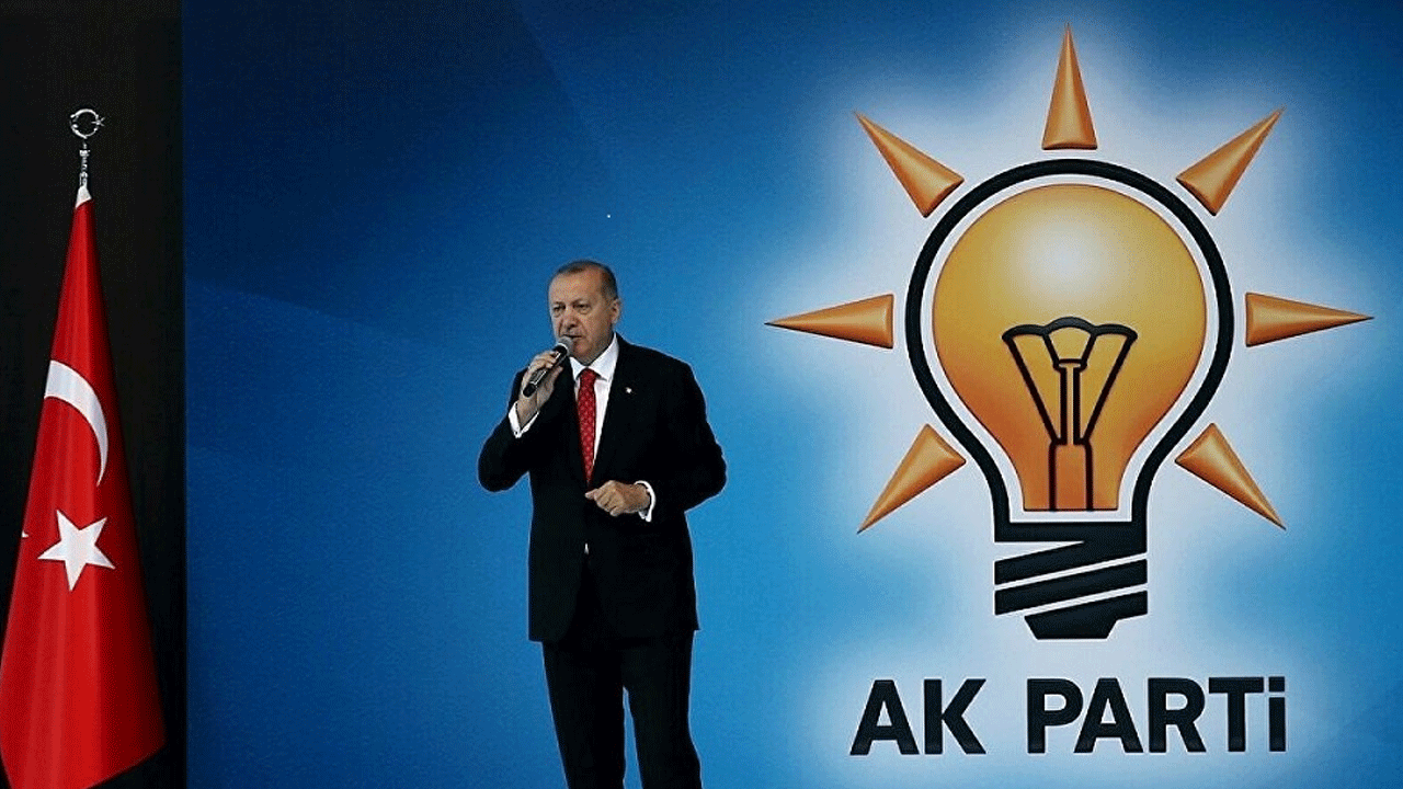 AK Parti'den '27 Mayıs' kararı
