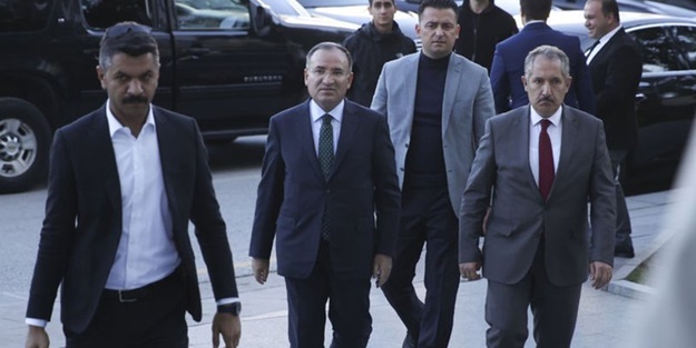 AK Parti Anayasa değişikliği ziyaretlerini tamamladı! Muhalefetin iki yüzlülüğü yine ortaya çıktı