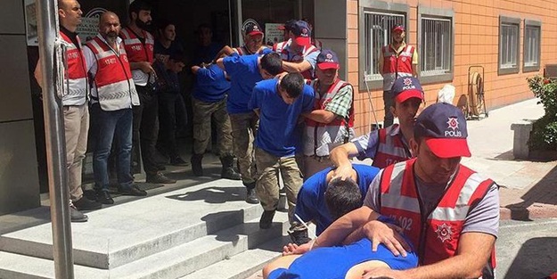 AK Parti Başkanlığı'na saldıran 68 hain asker tutuklandı