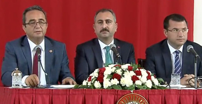AK Parti, CHP ve MHP yeni anayasa için ortak mesaj yayımladı