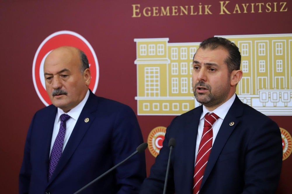AK Parti Erzincan Milletvekilleri, 2019 yılı çalışma ve yatırımların değerlendirmesini yaptı 