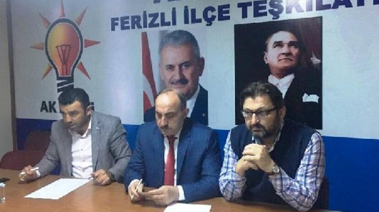 AK Parti Ferizli İlçe yönetimi istifa etti